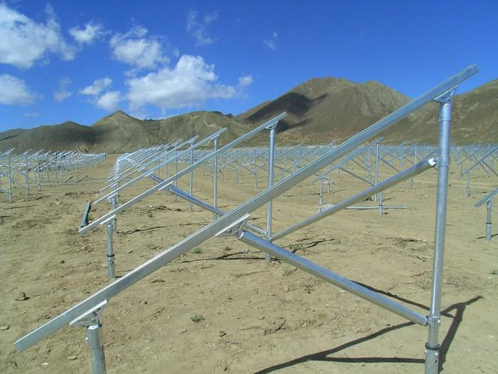 solar ground mount racking systems