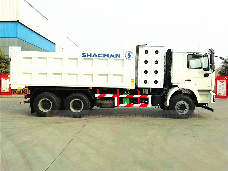 LNG dump truck LNG dump truck