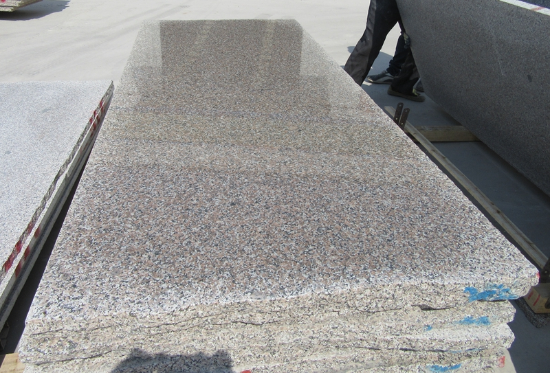 WL Flower Red Granite Slab