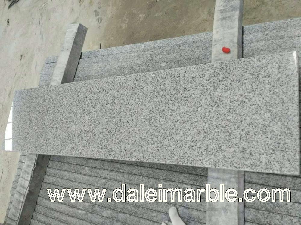 G603 Grey Granite Stair Tile