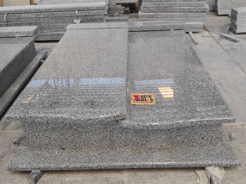 G653 Dark Grey Granite Poland Style Double Tombstones