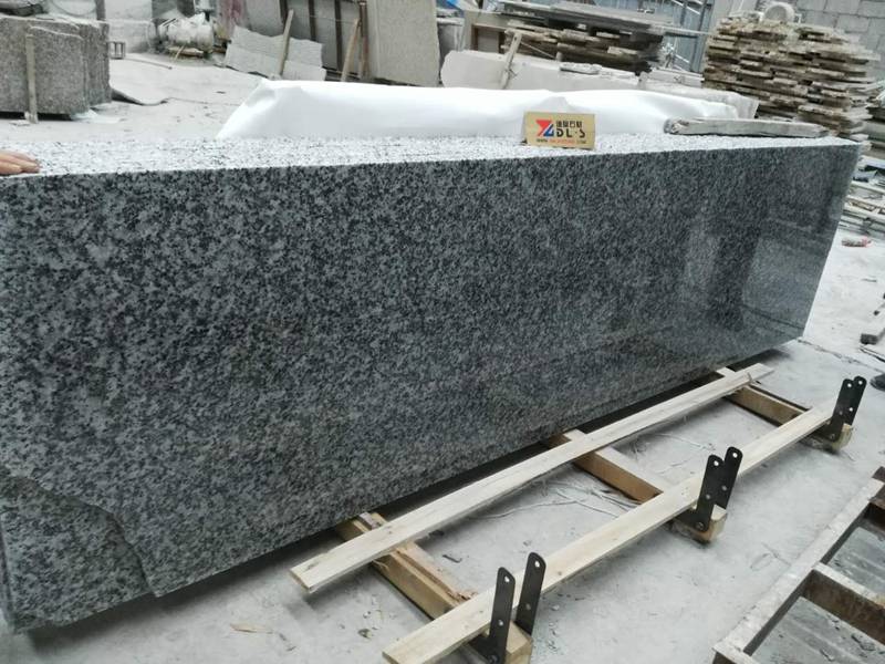 Big Flower White Gray G439 Granite Half Slabs