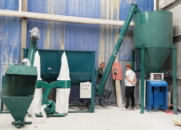 Dry mortar mixing machine 