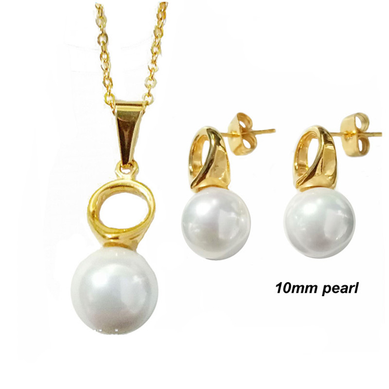 Pearl earrings pendant necklace set