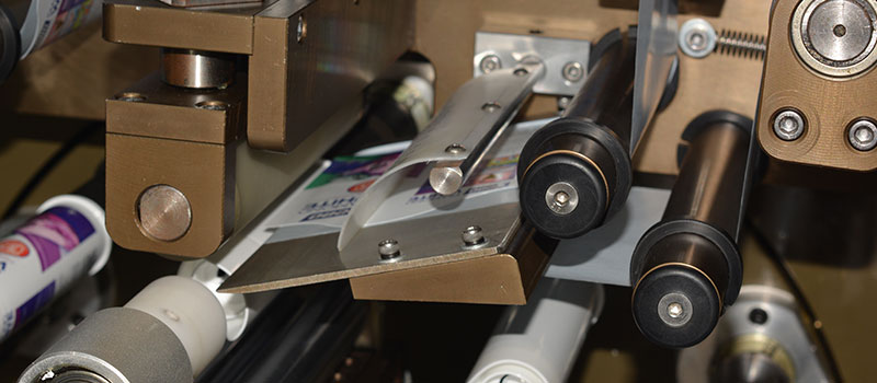 Bottle labeling unit Bottle labeling unit