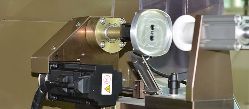 Tooling registration servo control Tooling registration servo control