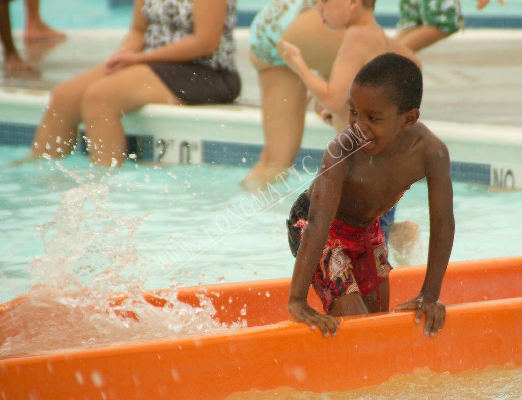 Kids water slide for aqua parks