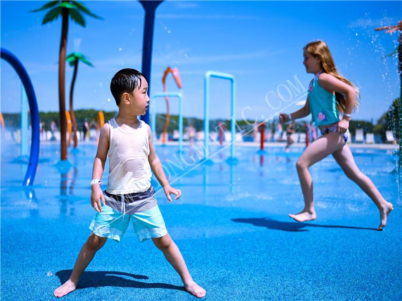 kids interactive splash pool
