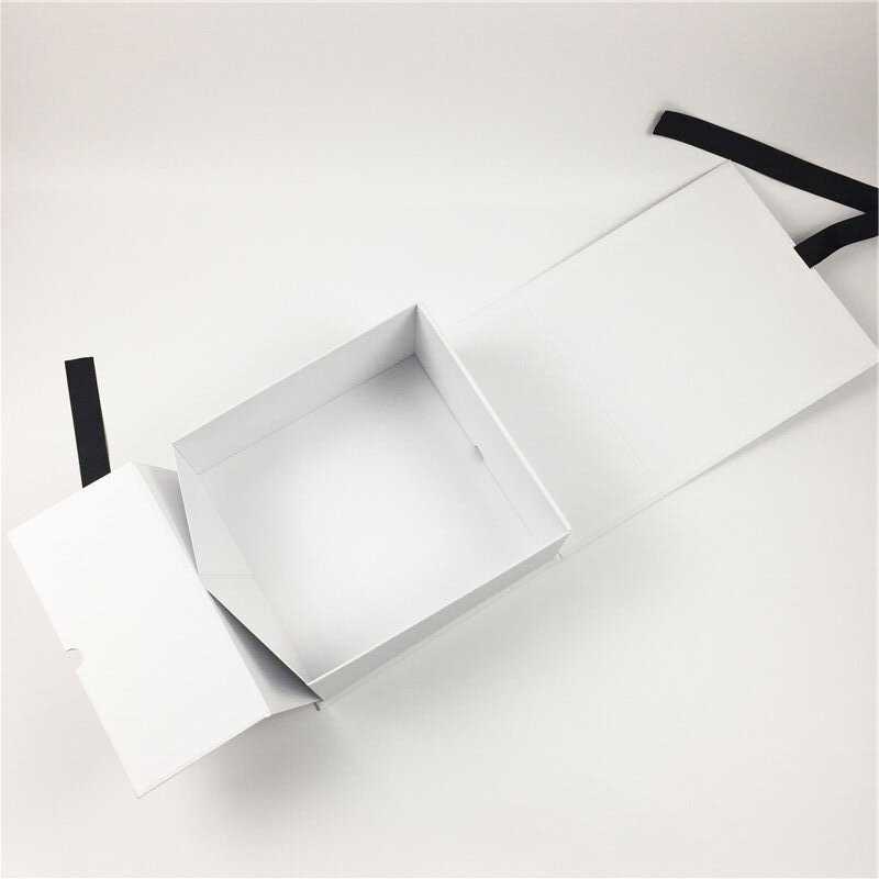 foldable gift box