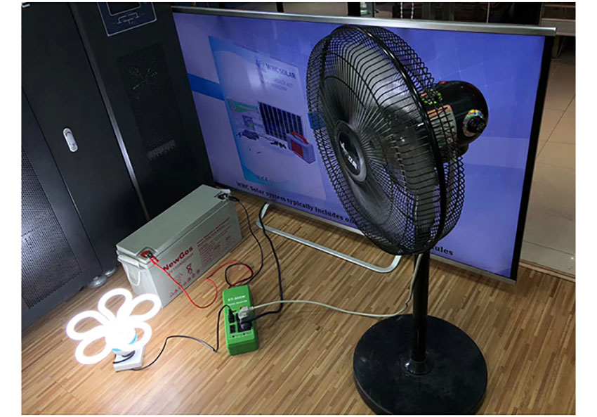300W High Frequency Modified Wave Solar Power Socket Inverter for lighting fan tv and phone charge