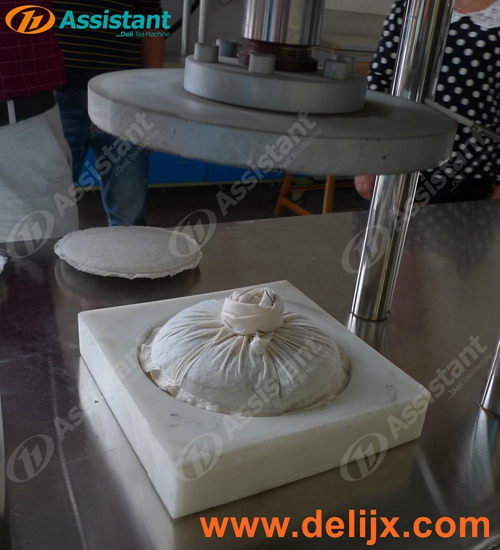Cake/Chocolate/Brick/Triangle Type Tea Pressing Molding Machine 6CY1-15 Cake/Chocolate/Brick/Triangle Type Tea Pressing Molding Machine 6CY1-15