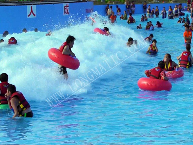 Vacuum wave machine tsunami pool