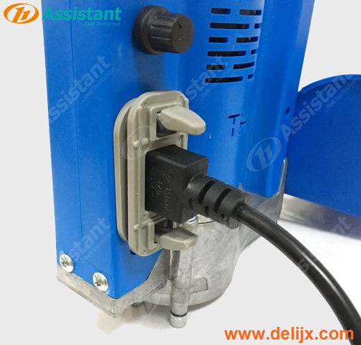 350mm Cutting Width Electric Battery Operated Tea Leaf Tea Plucking Machine 4CD-35 350mm Cutting Width Electric Battery Operated Tea Leaf Tea Plucking Machine 4CD-35