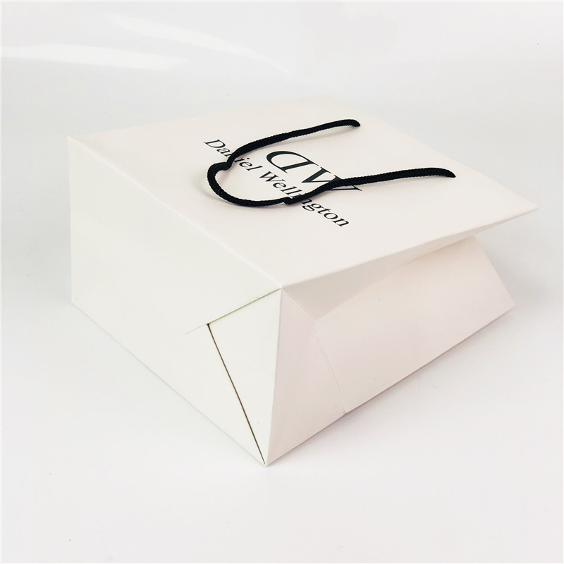 Black foil printing paper bag Black foil printing paper bag
