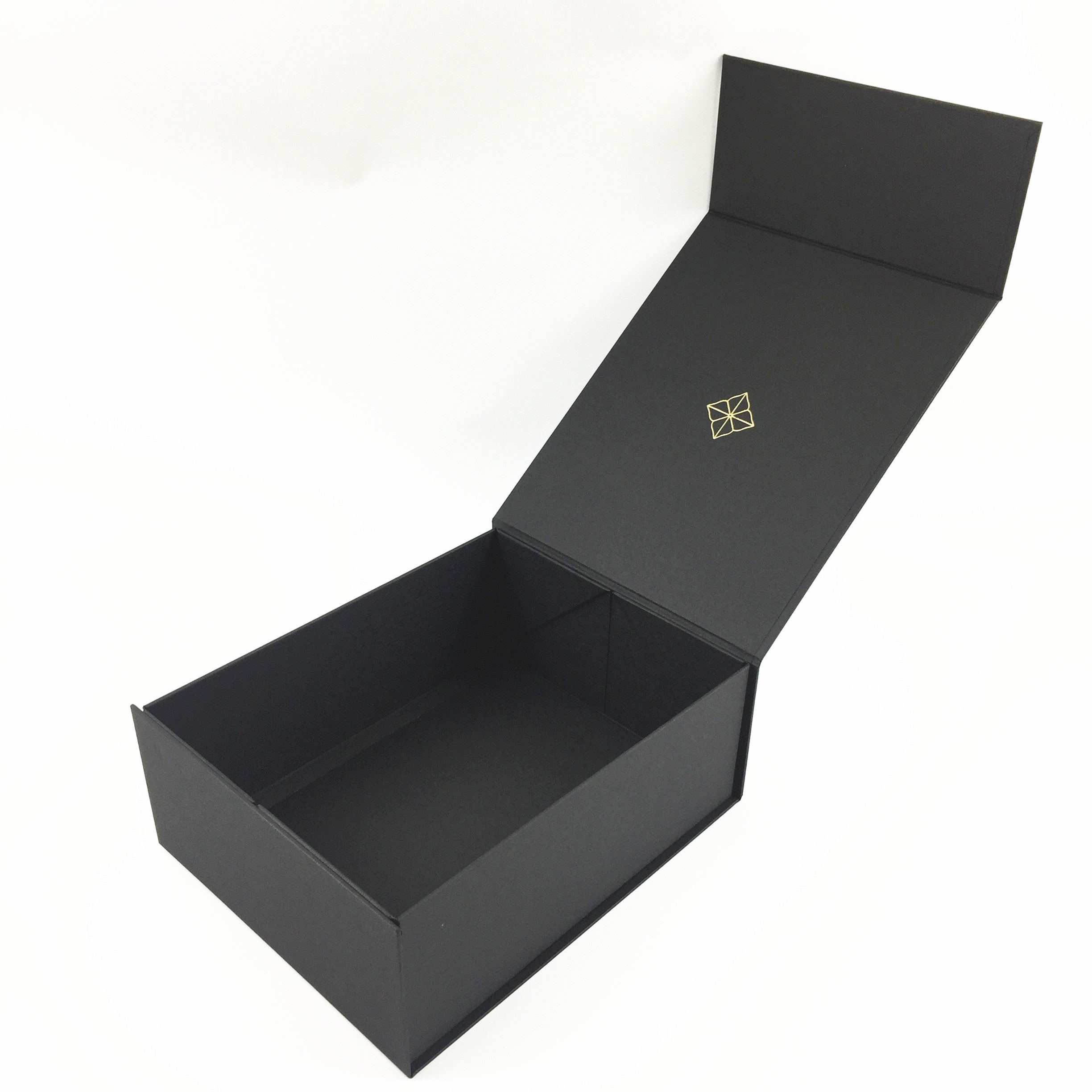 Bespoke rigid foldable cardboard packaging Bespoke rigid foldable cardboard packaging
