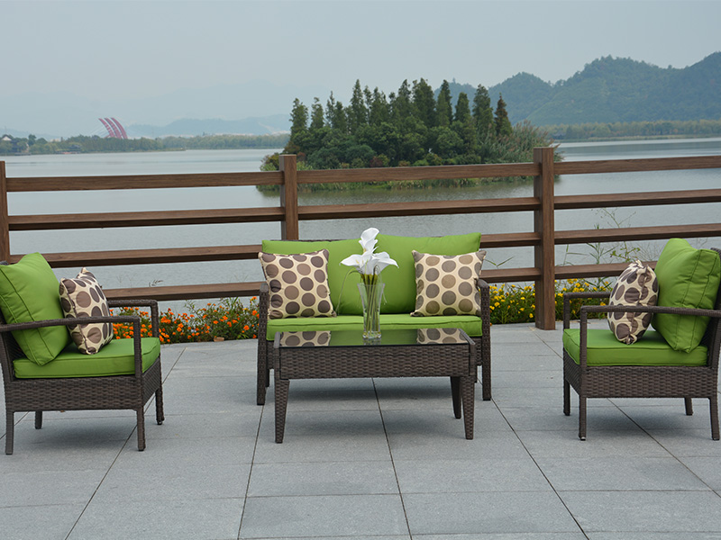 Classic rattan sofa set