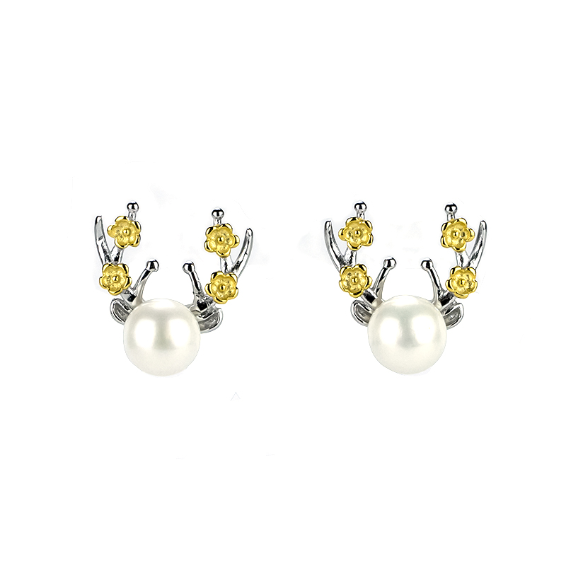 Freshwater Pearl Earring