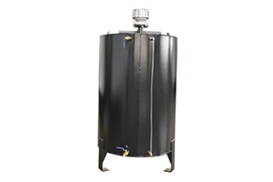 External daily fuel tank