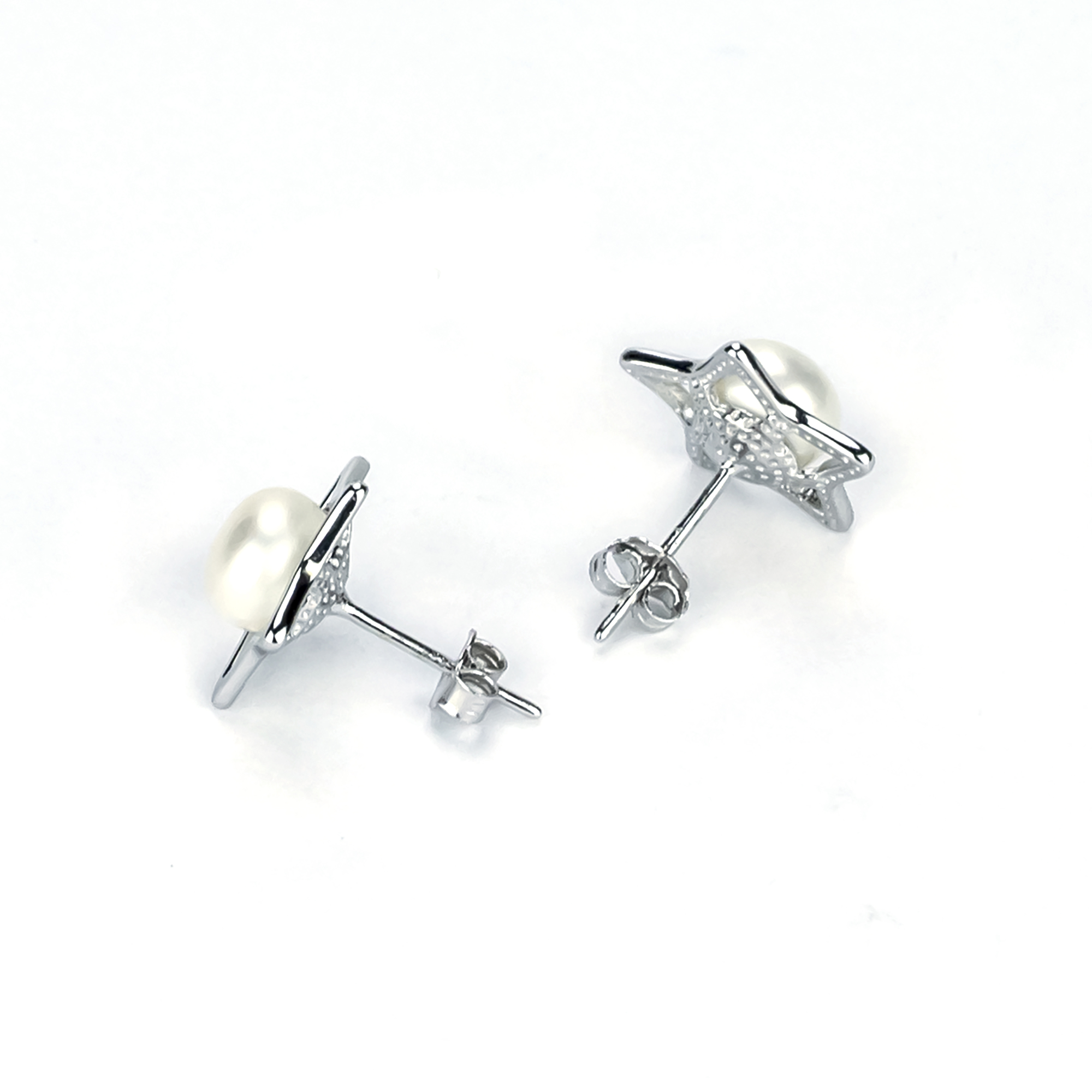 Freshwater Pearl Earring