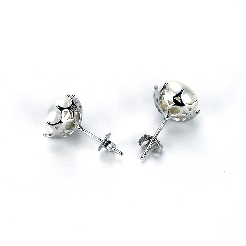 Freshwater Pearl Earring