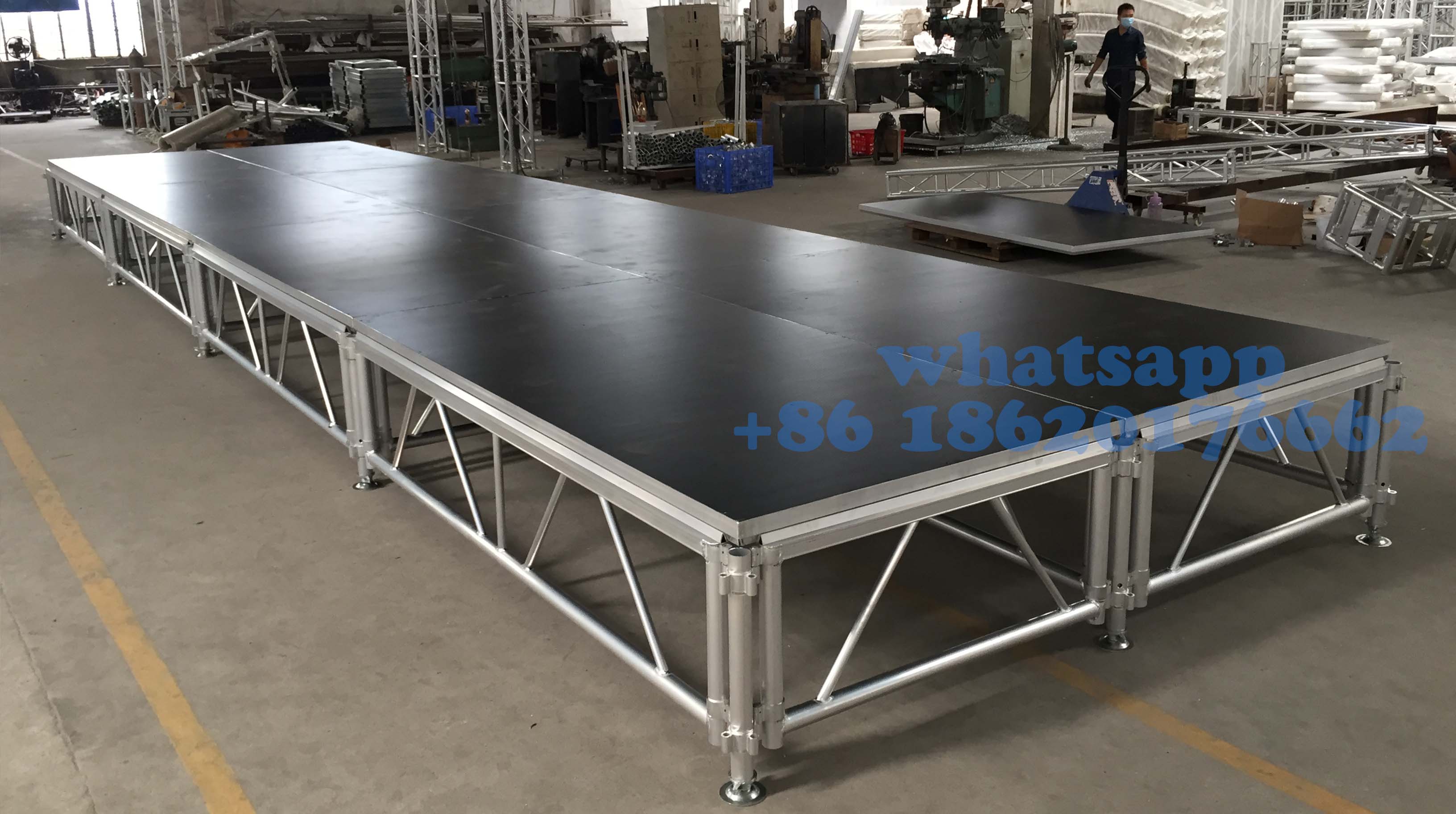 portable aluminum stage