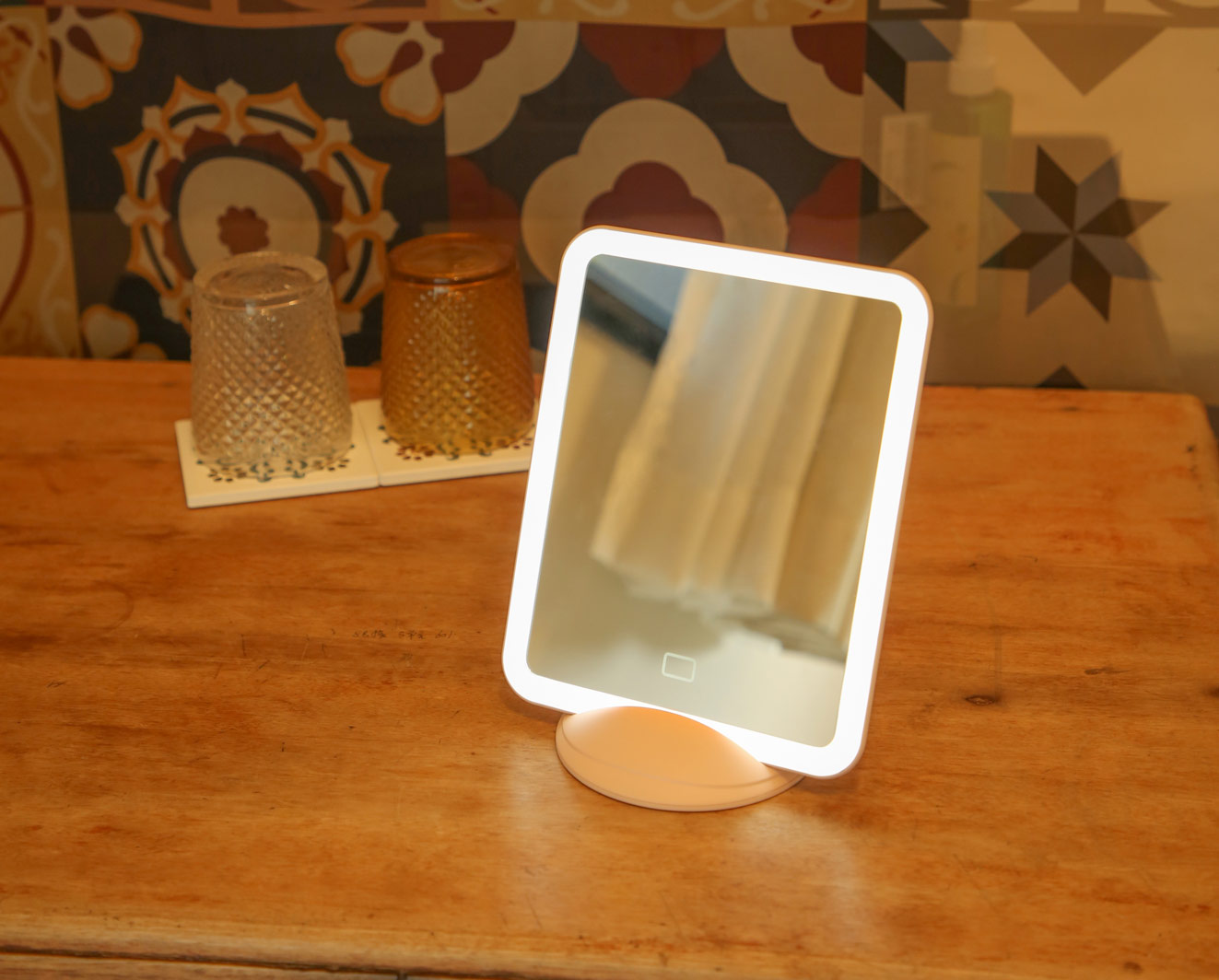 cheap vanity mirror with lights