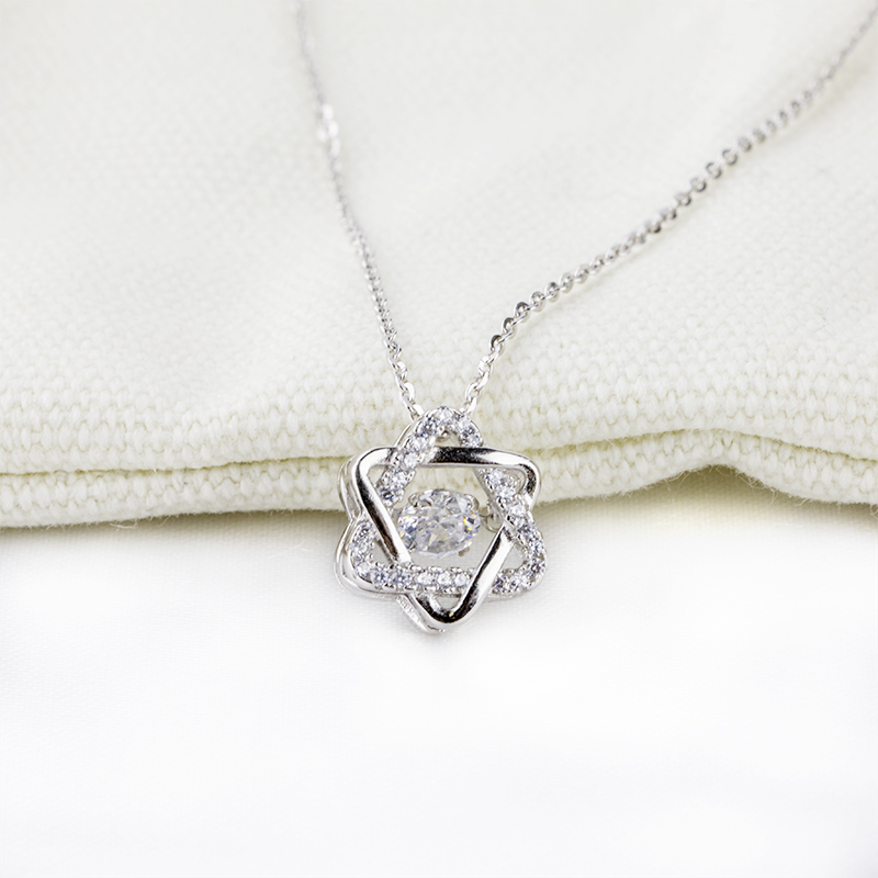 Silver Necklace With Diamond
