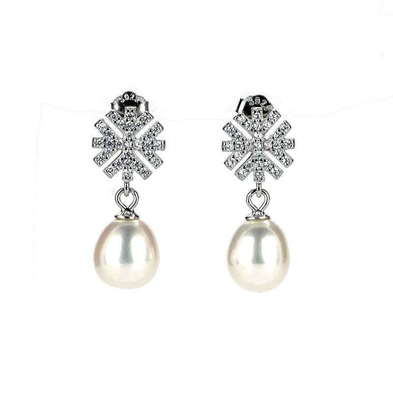 Freshwater Pearl Earring