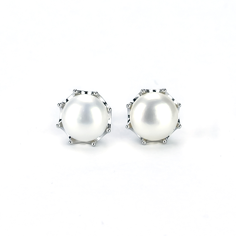 Silver Pearl Earring Silver Pearl Earring