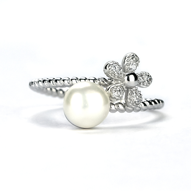 Freshwater Pearl Ring Freshwater Pearl Ring