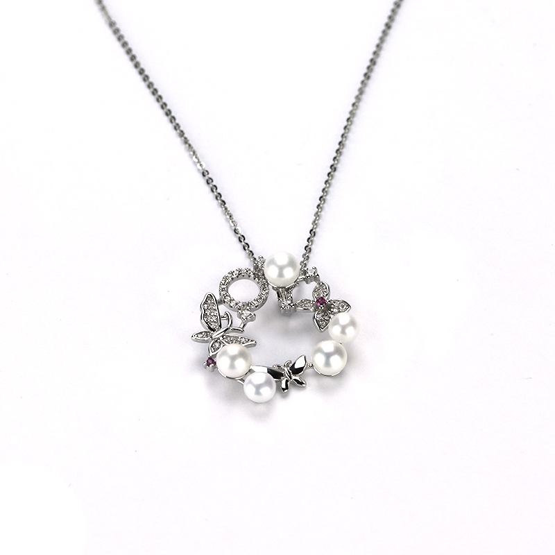 Silver Pearl Necklace