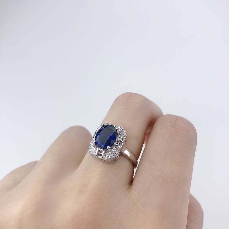 Halo Engagement Rings Halo Engagement Rings