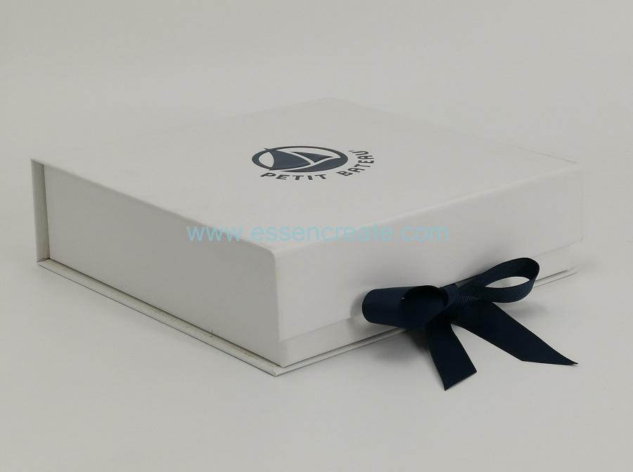 White Foldable Box