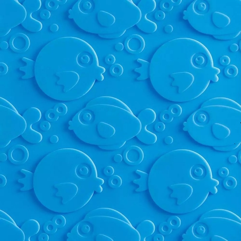Silicone pad with suction cup