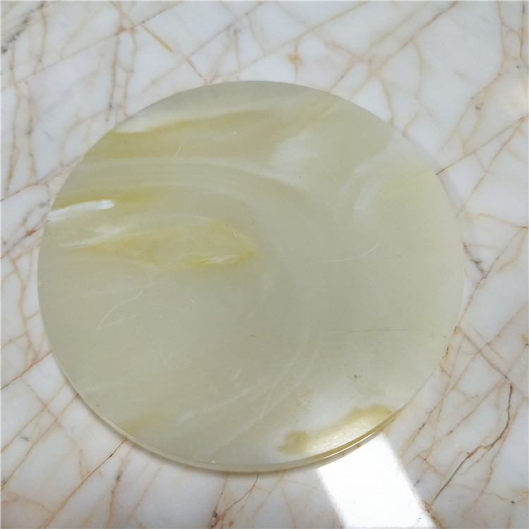 White marble round coaster White marble round coaster