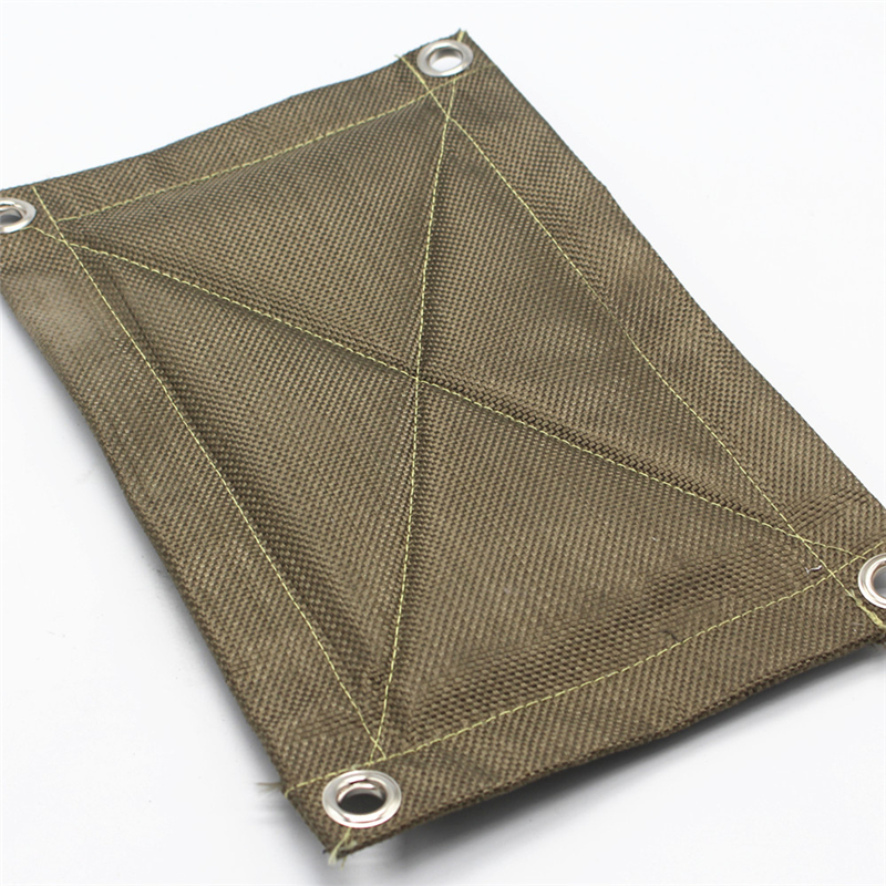 HEAT SHIELD FLOOR MAT