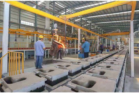 Automated molding production line Automated molding production line