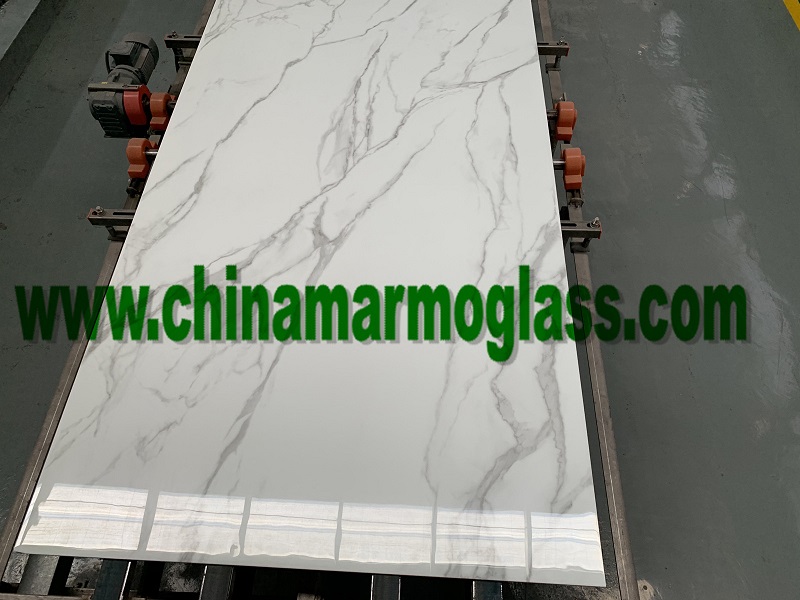 Calacatta Color Nanoglass Calacatta Color Nanoglass