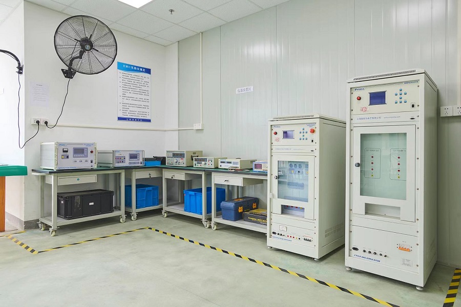 Active Harmonic Filter test instrument Active Harmonic Filter test instrument