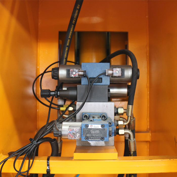 Single Column Hydraulic Press Machine Single Column Hydraulic Press Machine