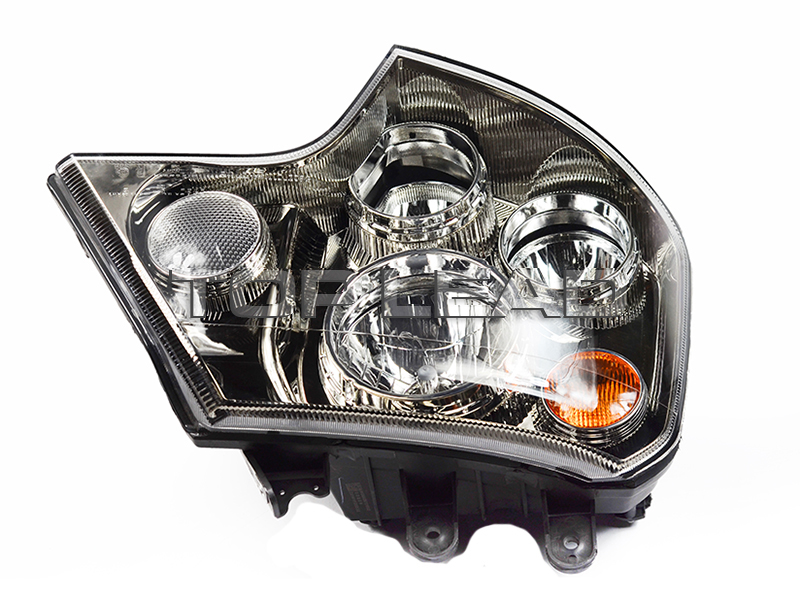 SINOTRUK Front Lamp Assembly (Right) WG9925721002 SINOTRUK Front Lamp Assembly (Right) WG9925721002