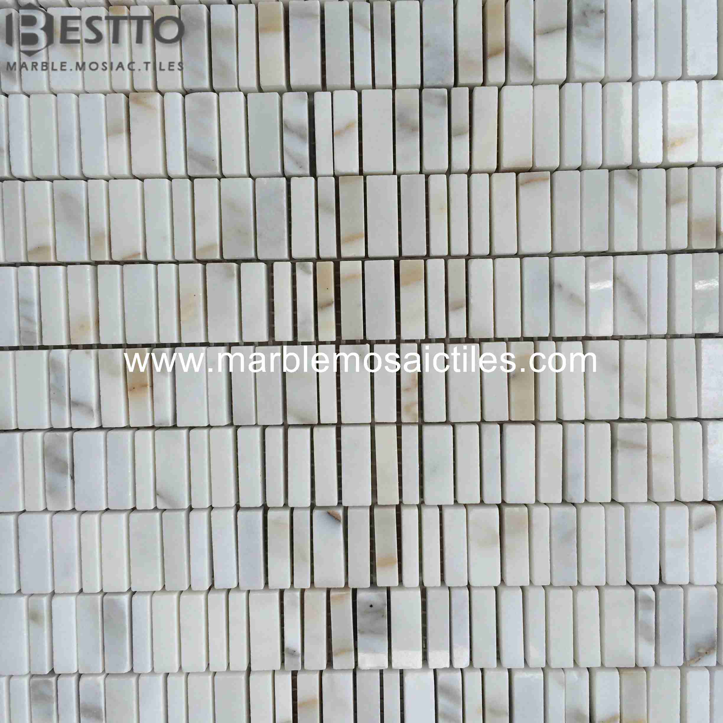 Calacatta Small vertical Mosaic Calacatta Small vertical Mosaic