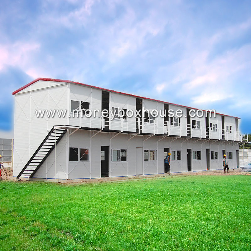 sandwich panel house