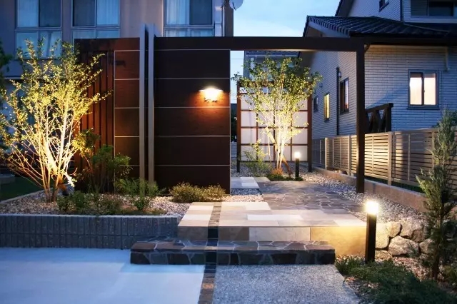 outdoor garden lights