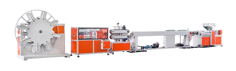 Automatic high pressure PE pipe extrusion line