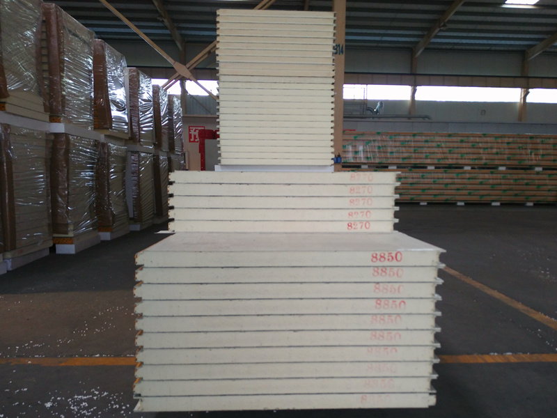 PU sandwich panel for wall cladding PU sandwich panel for wall cladding