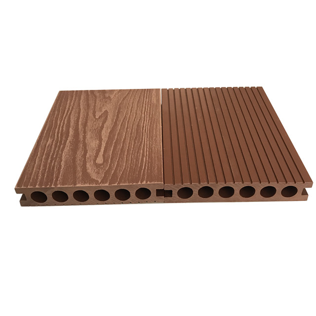 Wood composite decking