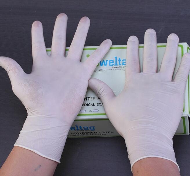 Disposable latex gloves