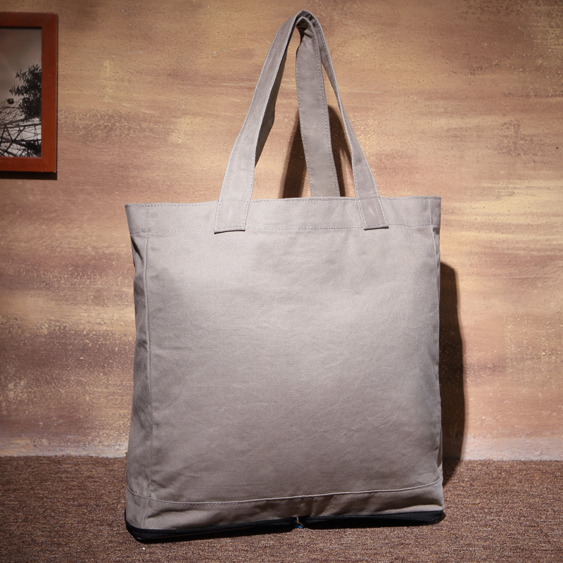 canvas tote with zipper