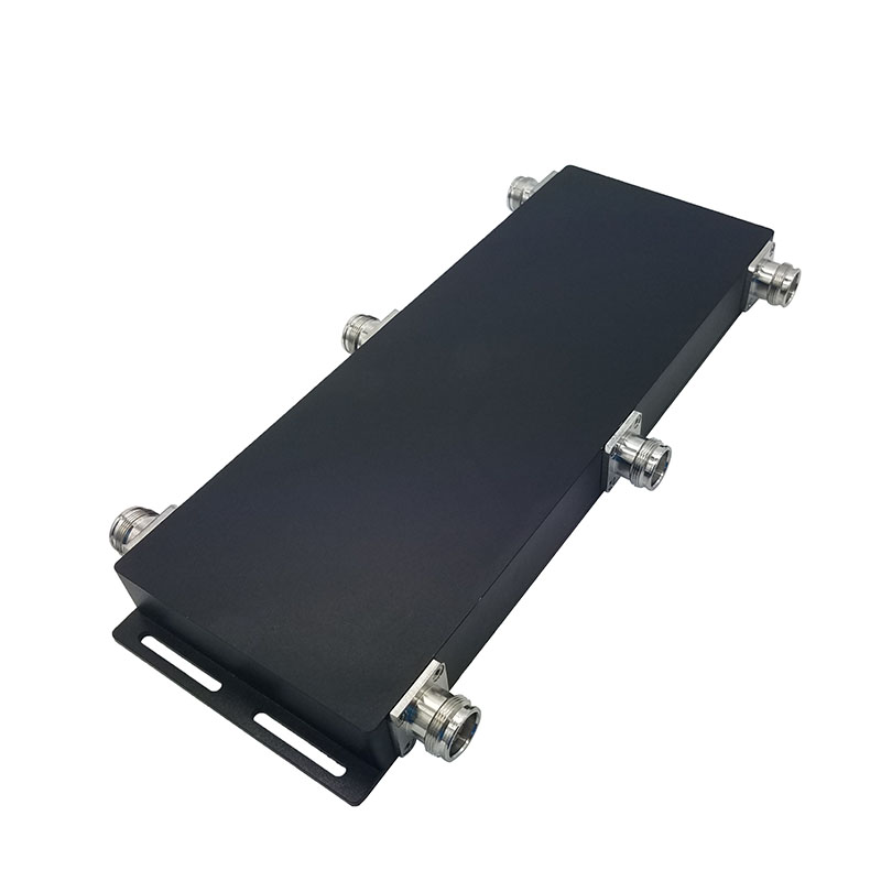 790-2700MHz 3x3 Hybrid Coupler 790-2700MHz 3x3 Hybrid Coupler